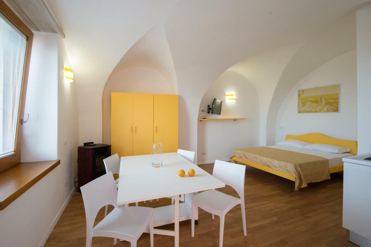 Le Radici Delle Nuvole Hotel Cairano Bagian luar foto