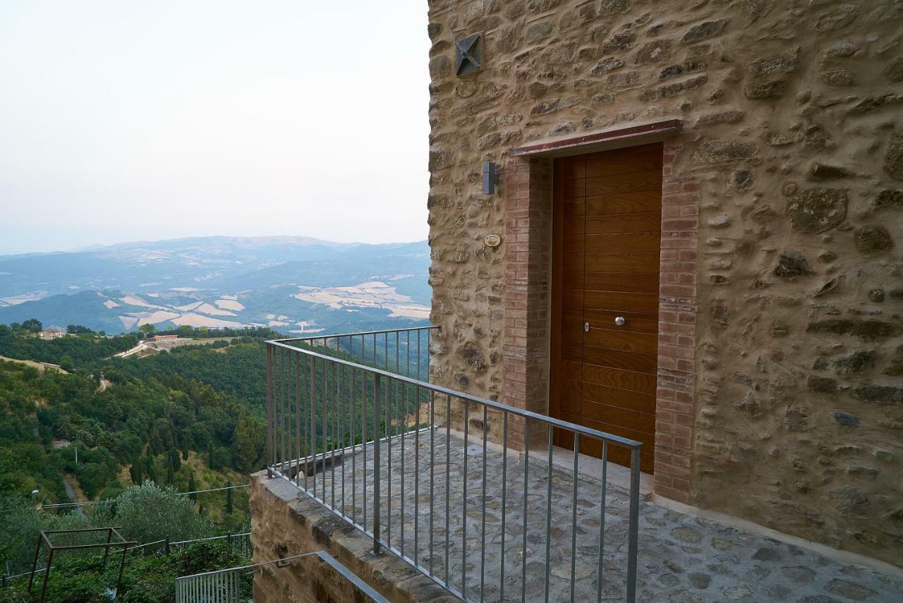 Le Radici Delle Nuvole Hotel Cairano Bagian luar foto