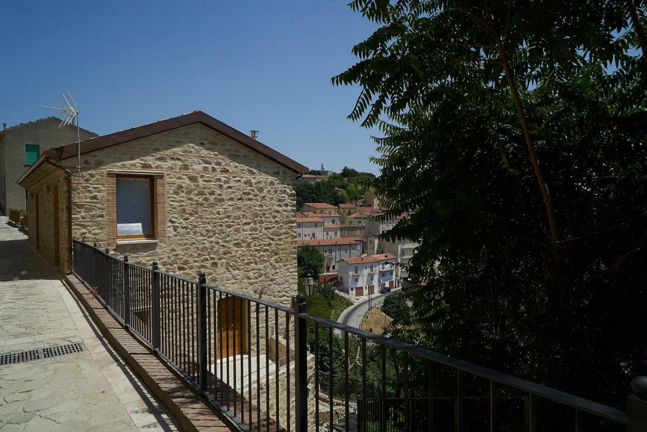 Le Radici Delle Nuvole Hotel Cairano Bagian luar foto